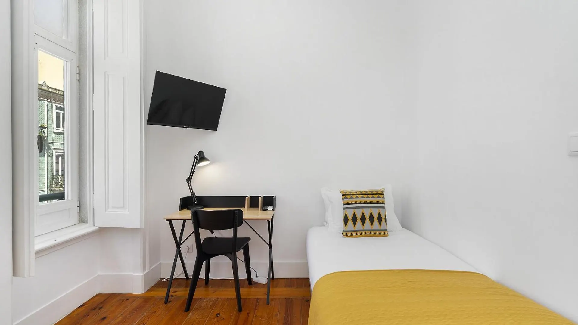 Whome Modern Nomad Hub Stylish Spaces For Remote Living Lisbon Portugal