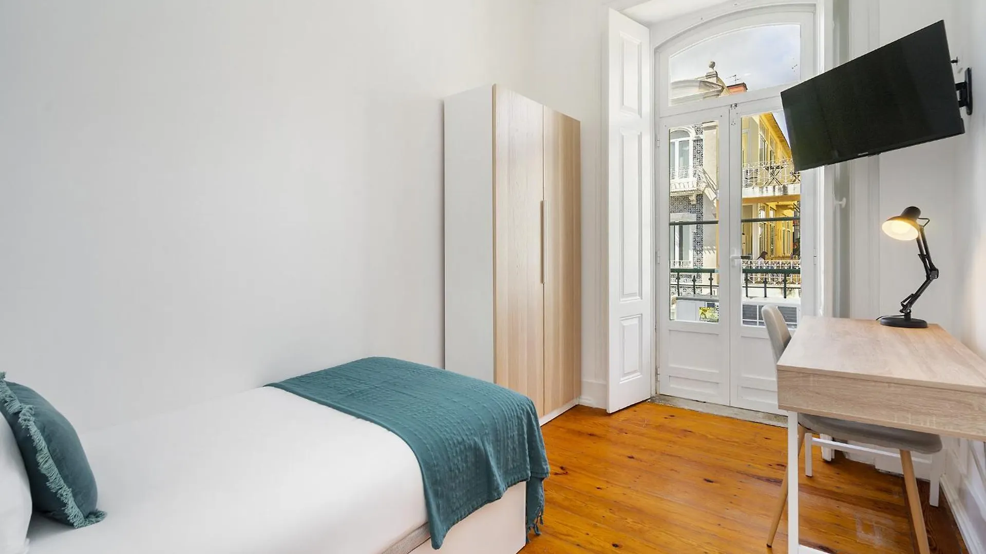Whome Modern Nomad Hub Stylish Spaces For Remote Living Lisbon