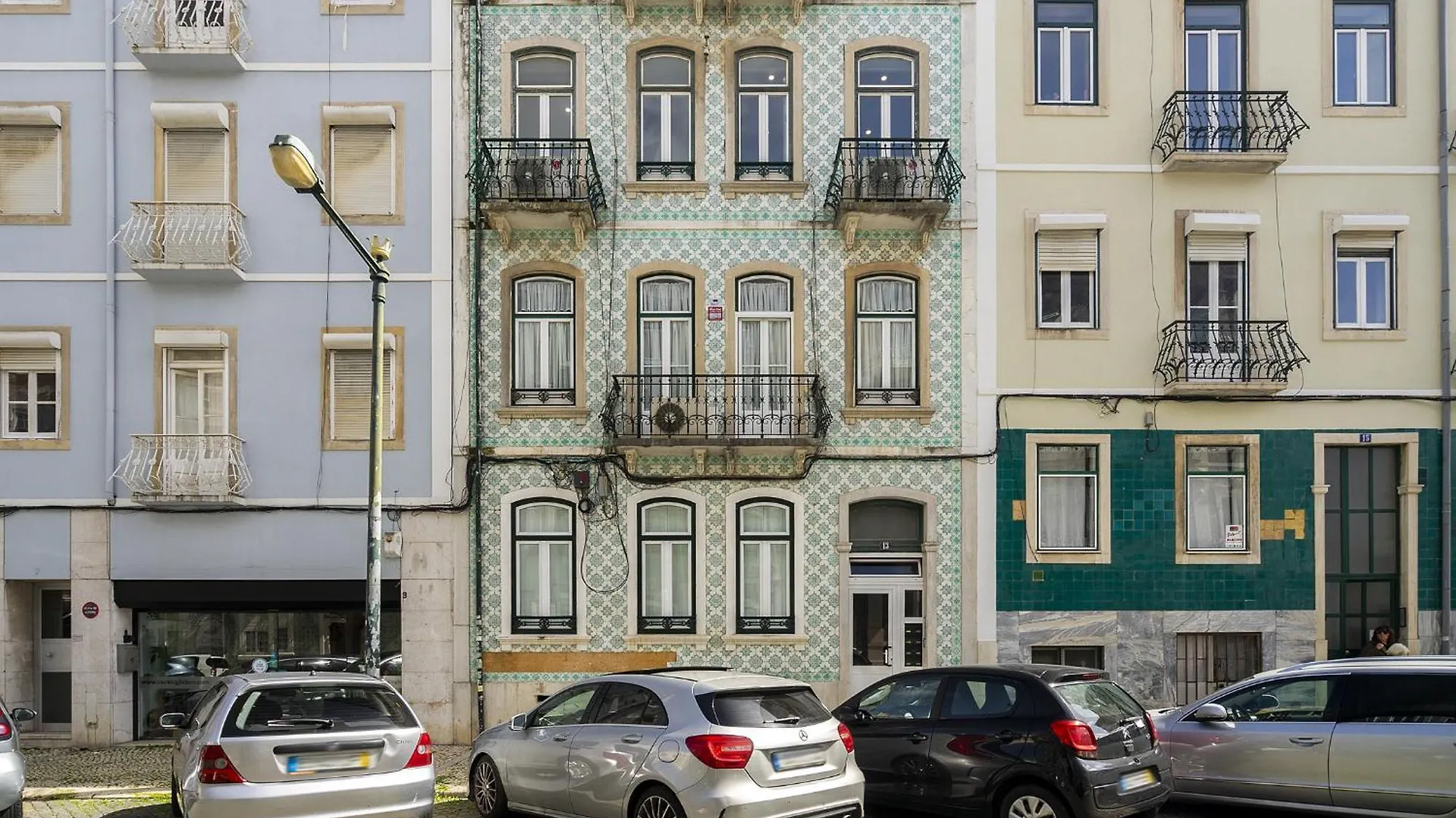 Guest house Whome Modern Nomad Hub Stylish Spaces For Remote Living Lisbon